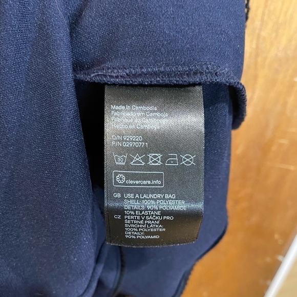 𝅺H&M Romper - Picture 3 of 6